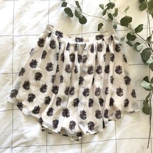 💐2/$20 H&M paisley print pattern burgundy black ivory stretch flowy skirt S